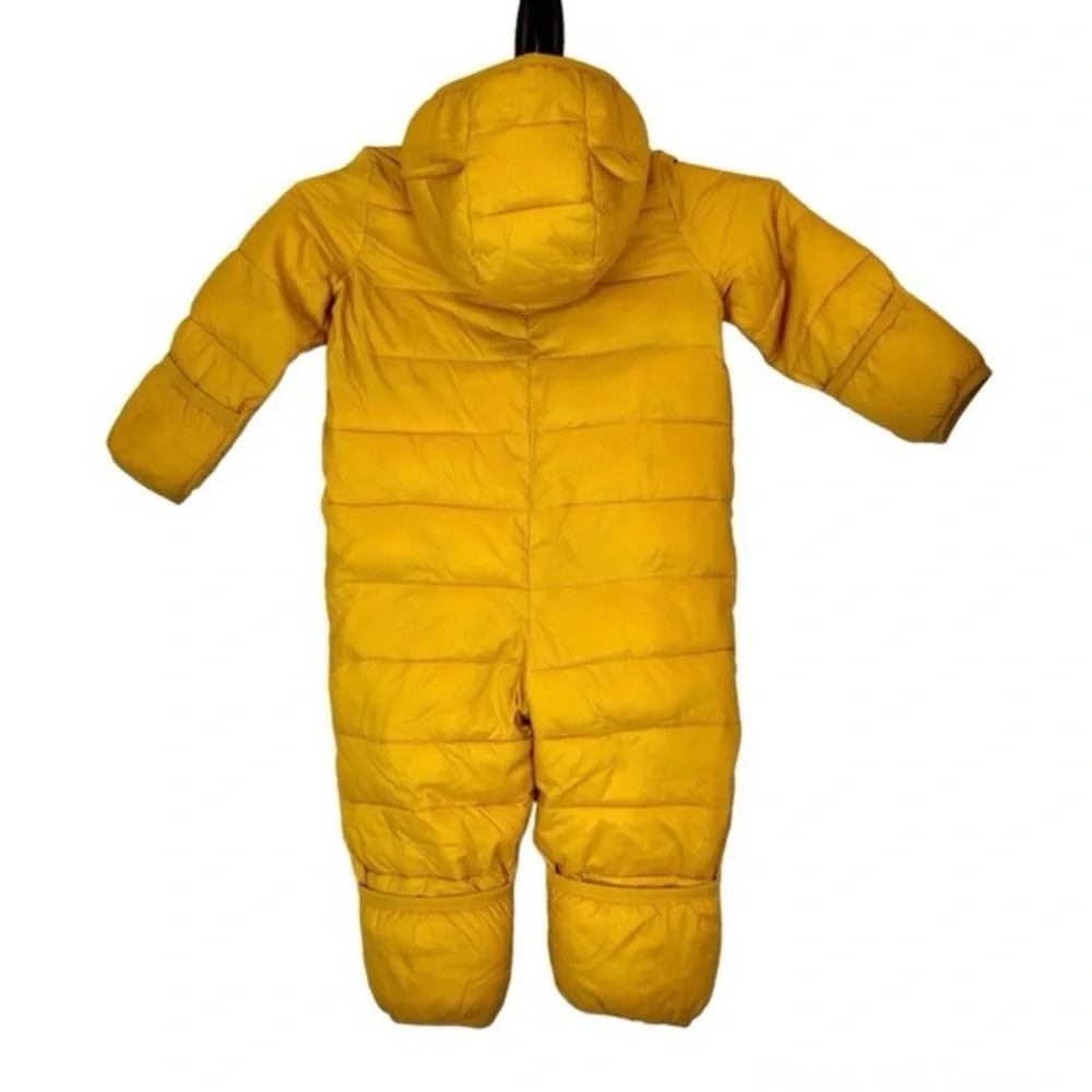 GAP Lightweight Yellow Snowsuit with Fold-Over Mitts Bear Hood Size 18-24 Months